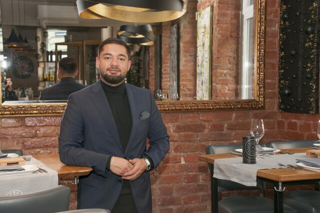 Deniz Takan führt das Währinger Fischrestaurant. | Foto: Wolfgang Unger