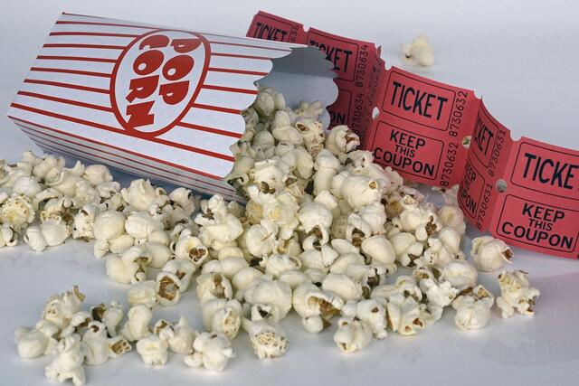 Das Seniorenkino im Stadtkino Hallein ist nicht nur eine Gelegenheit, einen Film zu genießen, sondern auch eine Möglichkeit, neue Kontakte zu knüpfen und gemeinsame Interessen zu teilen. Mit Vorlage eines Seniorenausweises erhalten Sie die Möglichkeit, das Seniorenkino für nur 1 Euro zu besuchen. | Foto: pixabay.com