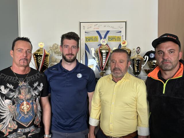 Martin Biehler (Sportliche Leiter), Christian Csics (Nachwuchsleiter), Präsident Hassan Iskanli und Obmann Volkan Iskanli geben die Hoffnung nicht auf. | Foto: kendlbacher