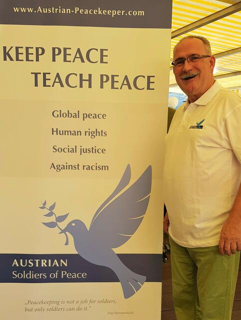 Leitspruch und Motto: "Keep Peace - Teach Peace". | Foto: privat