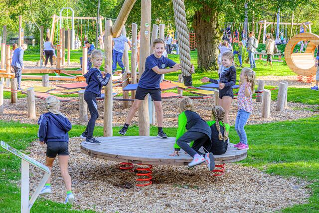 Durch die Bewegungsoffensive des Landes Oberösterreich konnte die neue Motorikarena in Wels kofinanziert werden und soll nun Jung und Alt viele Trainingsmöglichkeiten bieten. | Foto: Stadt Wels