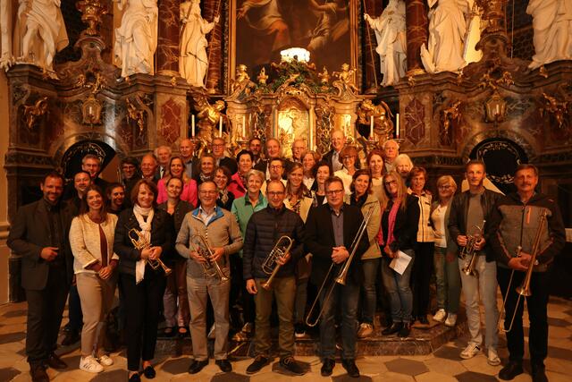 Viele Beteiligte würdigten Georg Mader im Zuge der Festmesse | Foto: Lorenzatto