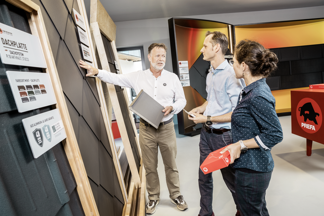Im neuen Solar Showroom von Prefa können sich Kunden, Bauherren, Vertriebspartner und Interessierte informieren | Foto: PREFA / Croce &amp; Wir