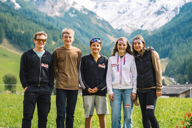 Joachim, Laurin, Simon, Jessica und Lea genossen die Klänge  | Foto: Pernsteiner