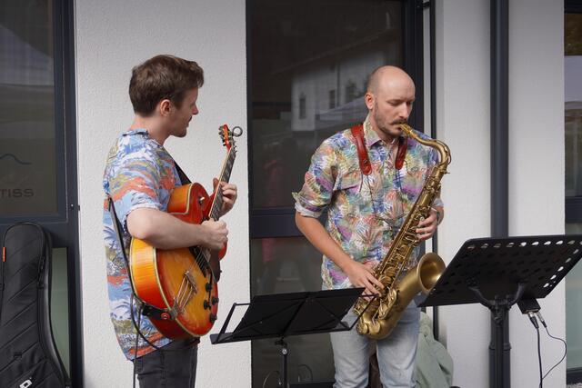 Vinzenz und Raphael sorgten für den musikalischen Rahmen der Feier.  | Foto: Alicia Martin Gomez