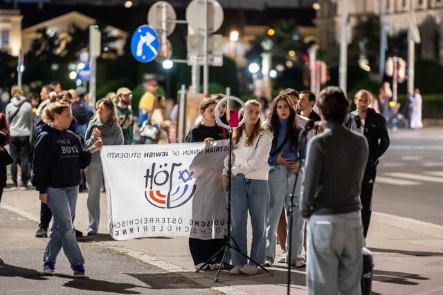 Die JöH möchte bis zum Wahltag demonstrieren.  | Foto: Ouriel Morgensztern/ JöH