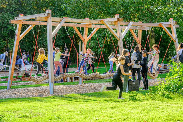 Durch die Bewegungsoffensive des Landes Oberösterreich konnte die neue Motorikarena in Wels kofinanziert werden und soll nun Jung und Alt viele Trainingsmöglichkeiten bieten. | Foto: Stadt Wels