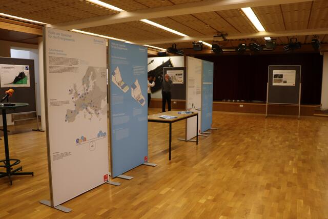 Bei den Infomärkten wurde die Region gut informiert. | Foto: Celina Leitner