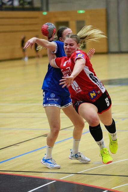 Voller Einsatz von Sandra Hart. | Foto: Patrick Grandegger