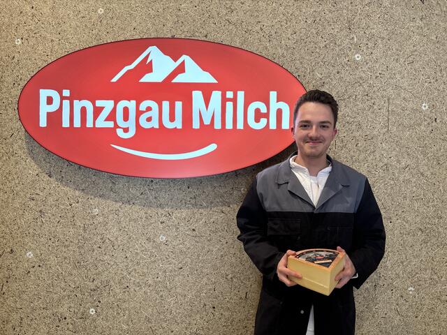 Fabian Thöny spricht mit MeinBezirk über den Lehrberuf Milchtechnologe. | Foto: MeinBezirk