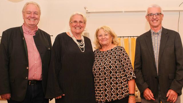 Freude über 35 Jahre Bücherei Feldkirchen. | Foto: Sandy Reindl