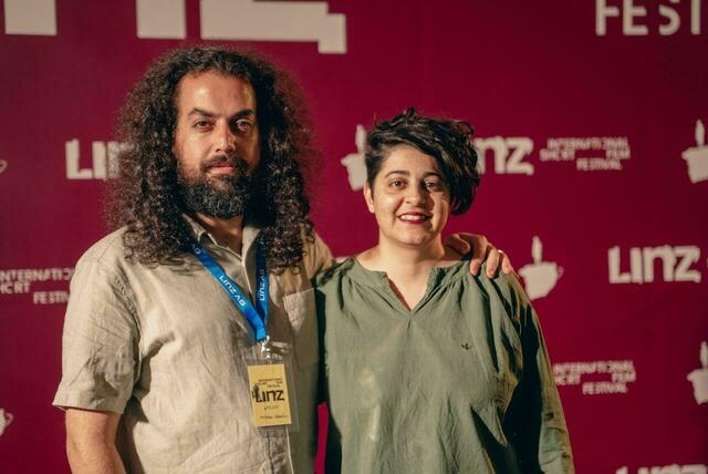 Festivalgründerinnen Parisa Ghasemi und Ashkan Nematian wollen mit dem Linz International Short Film Festival den kulturellen Dialog fördern. | Foto: Subtext