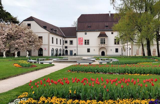 Das Stadtmuseum Burg (am Bild) und das Stadtmuseum Minoriten können in der Langen Nacht der Museen mit buntem Programm aufwarten. | Foto: Stadt Wels