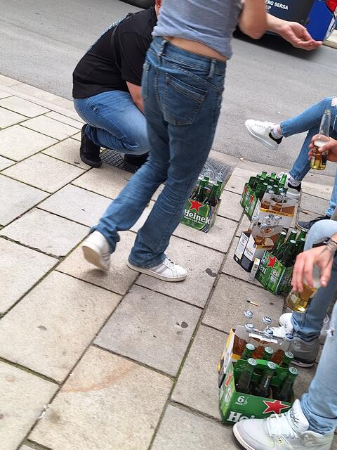 Nach dem Bahnhofsplatz kommt nun auch ein Alk-Verbot am KJ. | Foto: Stadt Wels