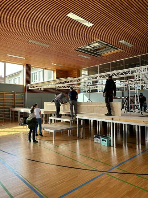 Die letzten Arbeiten bei der Bühne sind abgeschlossen. | Foto: Theatergruppe Schildorn