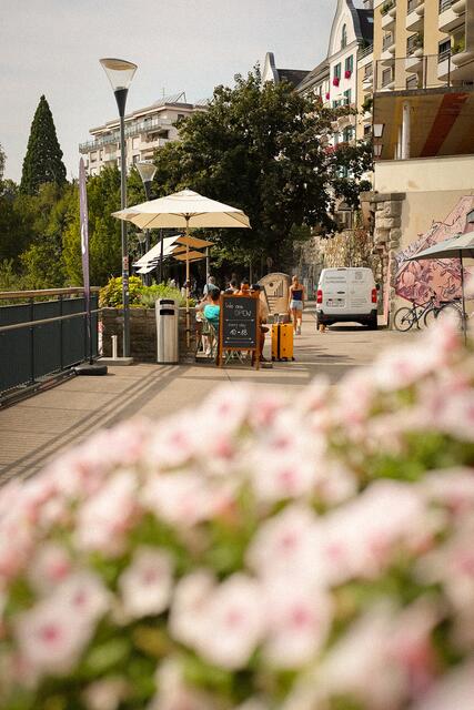 Der Gastgarten im Biest Coffee lädt zum Verweilen ein | Foto: Privat