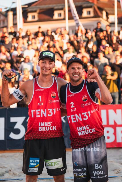 Florian Schnetzer (r.) jubelte in Innsbruck über Bronze. | Foto: Johannes Zeiler