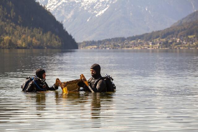 Die Taucherinnen und Taucher "fischten" 125 Kilogramm Müll aus dem Grundlsee. | Foto: ÖBf/Naumann