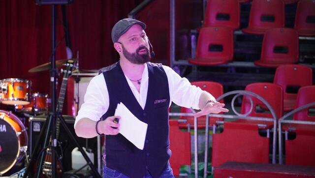 Johannes Florian vom BFI informierte über Lehre mit Matura. | Foto: Johannes Brandner