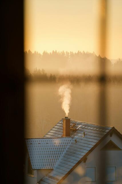 Auf das Dach darf in Sachen Dämmung und Isolierung nicht vergessen werden. | Foto: unsplash
