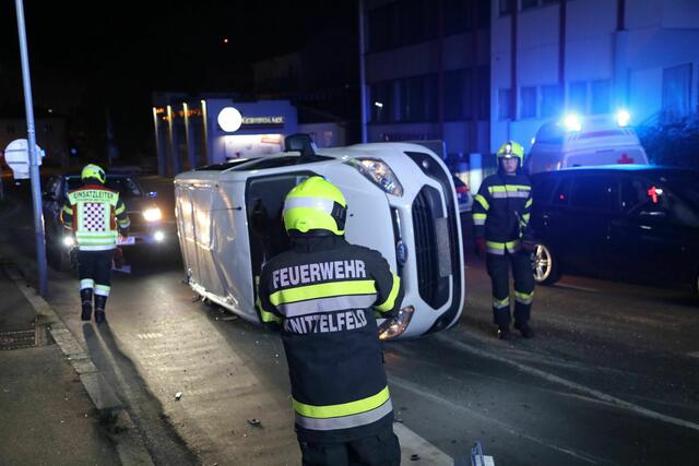 In Knittelfeld kam es zu einem Verkehrsunfall. | Foto: Zeiler/FF
