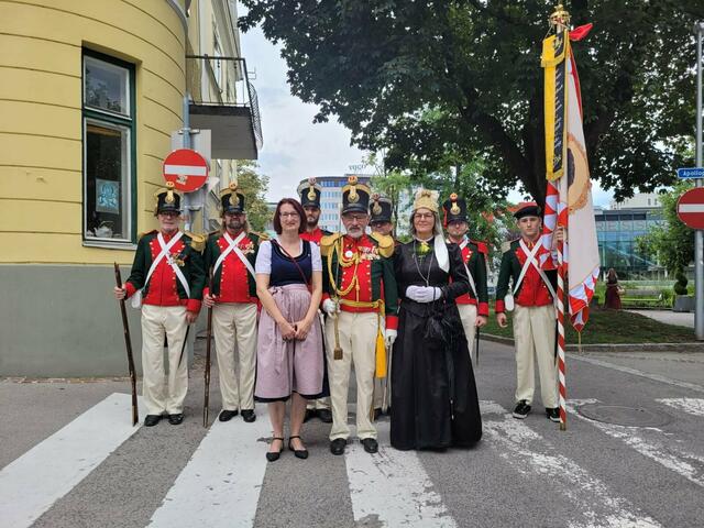 Ein Highlight des Vereins ist die Teilnahme am Villacher Kirchtag. | Foto: Villacher Bürgergarde