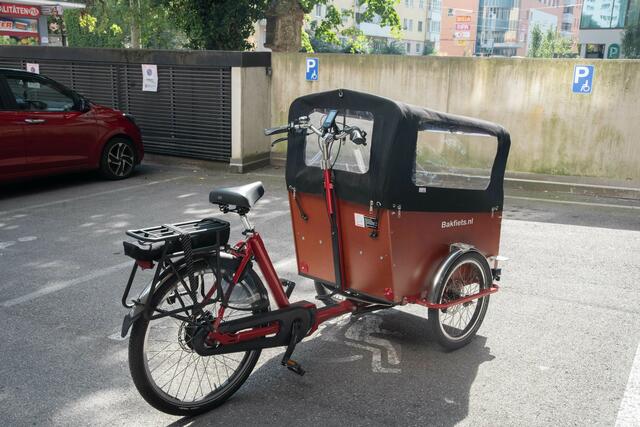 Die Leih-Lastenräder können in den Bewohnerservice-Stellen in der Stadt Salzburg kostenlos ausgeliehen werden.
 | Foto: Stadt Salzburg/Rocio Escabosa