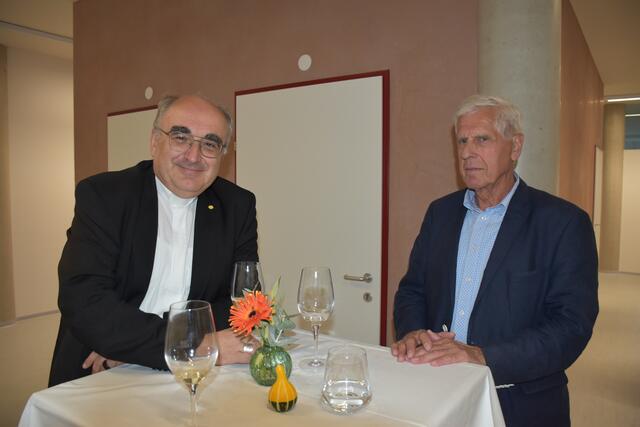 Elisabethinen-Aufsichtsrat Franz Küberl (r.) mit Bischof Wilhelm Krautwaschl | Foto: MeinBezirk/Waltraud Fischer