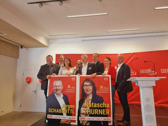 Die SPÖ Kobersdorf mit den Burgenländischen Spitzenkandidaten. | Foto: Natascha Thurner