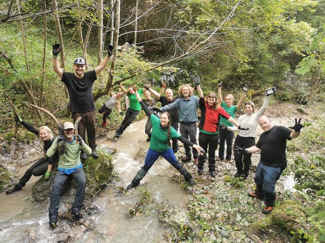 Gruppenfoto Wildbachräumung | Foto: Jakob Egger