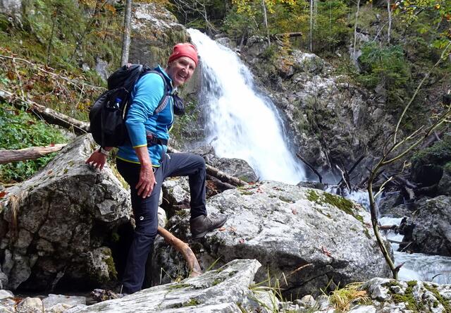 Ich genieße die spektakuläre Wanderung.