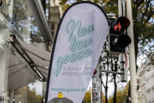 Auch dieses Wochenende wurden beim Flaniermarkt Neubaugasse viele Besucherinnen und Besucher verzeichnet. Seit 40 Jahren gehört das Straßenfest zu den Highlights des Jahres.  | Foto: René Brunhölzl/MeinBezirk