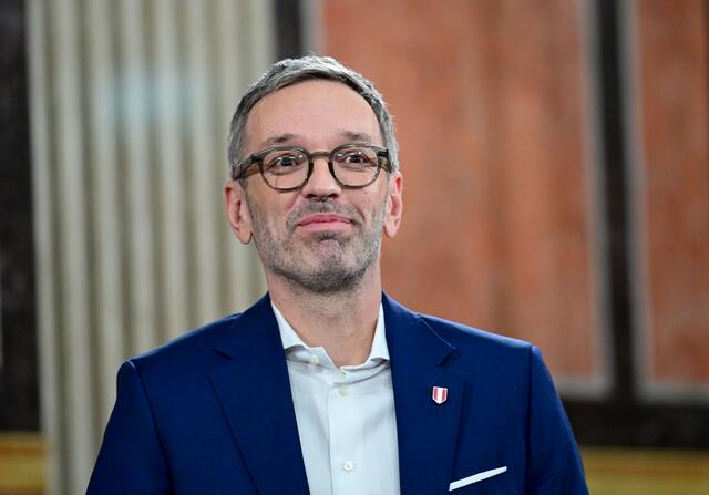 Herbert Kickl geht mit seiner FPÖ bei der Nationalratswahl 2024 als großer Sieger hervor. | Foto: ROLAND SCHLAGER / APA / picturedesk.com