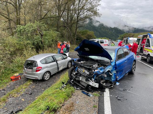 In Unzmarkt kam es zu einem Verkehrsunfall. | Foto: FF Unzmarkt