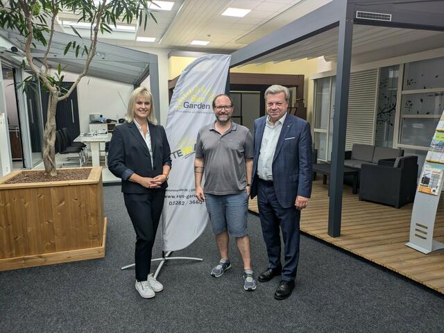 Bildtext 1: (v. l.) Bettina Förster, Geschäftsführer Gerd Hufnagel und WBNÖ Direktor Harald Servus. | Foto: WBNÖ