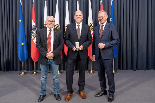 Günter Kitzmüller, Gerald Held und Thomas Stelzer. | Foto: Land OÖ