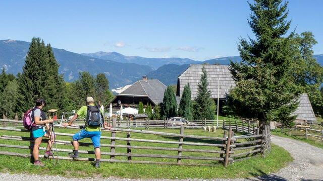 Der Rundwanderweg am Dobratsch wurde vor zehn Jahren eröffnet. | Foto: Arthur Mrsel