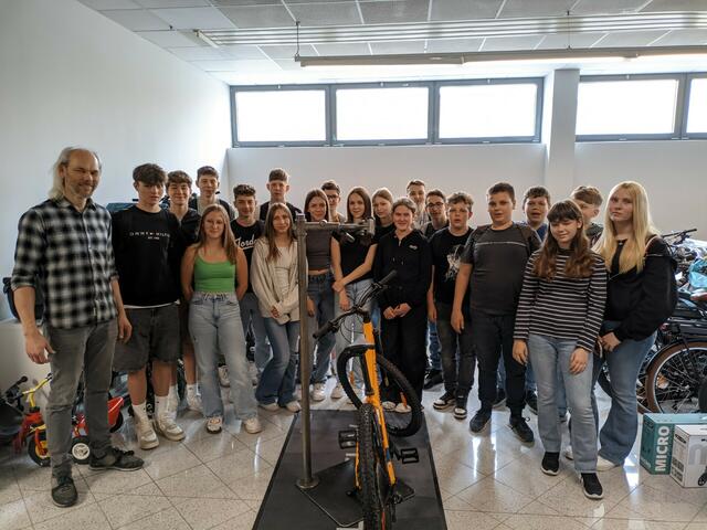 Radservice und hilfreiche Tipps von "Geheimrad Hafner" in Frauenkirchen | Foto: MS Andau