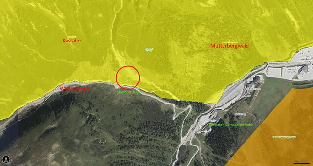 Schutzgebietstafel in der Wilden Grube unterhalb der Kastäler. Gelb: Ruhegebiet Stubaier Alpen, Orange: Landschaftsschutzgebiet Serles-Habicht-Zuckerhütl | Foto: TIRIS-Kartenmaterial