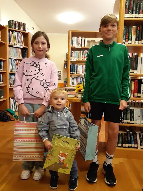 Alexander Sperl, Anna Scwarzmayr und Leo Schmidbauer. | Foto: Gemeinde Kirchdorf