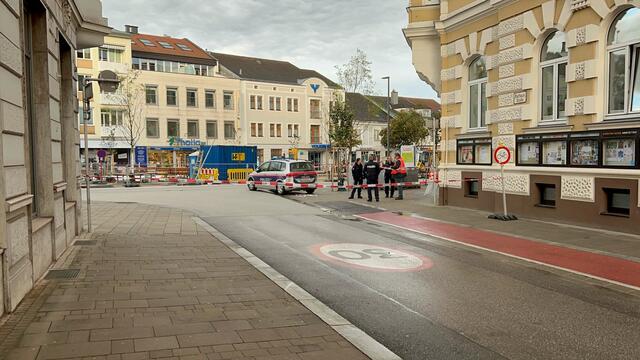 Gebäude evakuiert, Platzverbot am Nachmittag in Amstetten verhängt. | Foto: DOKU-NÖ