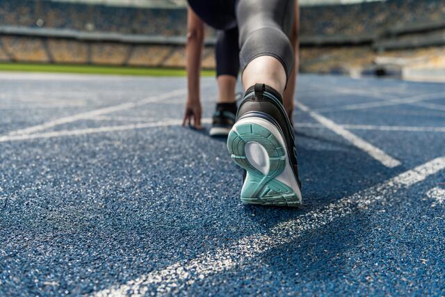 Der berufsbegleitende Lehrgang richtet sich an Personen, die im Bereich Sport, Fitness, Wellness tätig sein möchten.  | Foto: PantherMedia/ArturVerkhovetskiy (Symbolfoto)