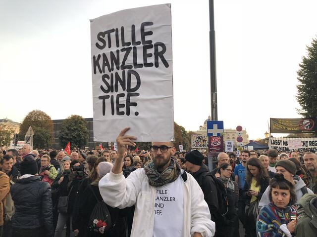 "Es ist wieder Donnerstag"-Demo im Jahr 2018. (Archiv) | Foto: Schwenter