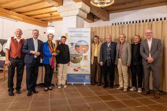 Josef Spitzer, Bernhard Zwielehner, Sieglinde Frohmann, Andreas Sagmeister, Paul Schröcker, Klaus Zeugner, Rainer A. Riepl, Helmut Stix, Alexander Putz. | Foto: Partnerschaftsverein Ried/Landshut