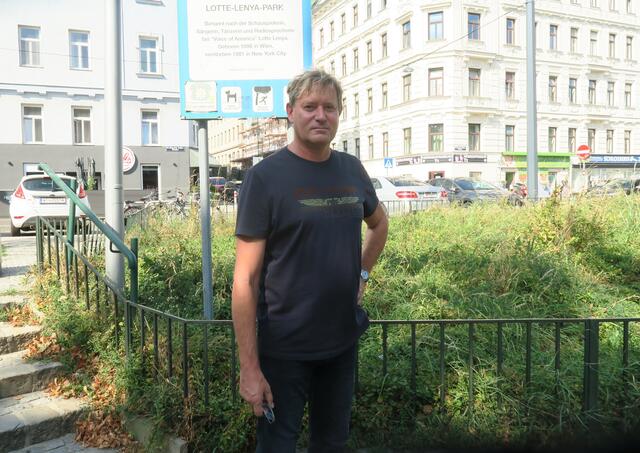 Husckek wünscht sich einen Trinkhydranten. | Foto: Patricia Hillinger/MeinBezirk