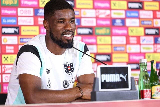 Aufatmen bei Kevin Danso: Es wurden keine Herzprobleme festgestellt. | Foto: GEPA pictures