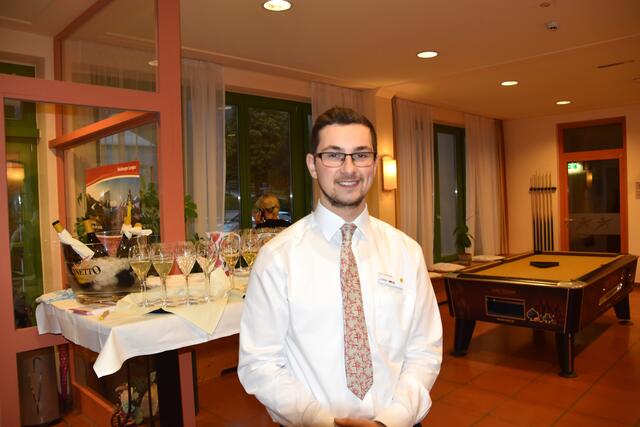 Lukas begrüßte die Gäste am Eingang | Foto: RegionalMedien Salzburg