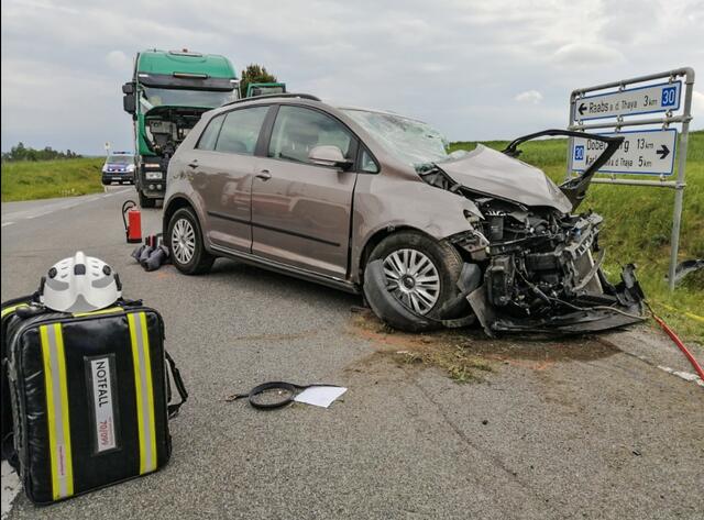 Der bisher letzte tödliche Verkehrsunfall ereignete sich am 16. Mai 2024 bei Raabs.  | Foto: FF Karlstein