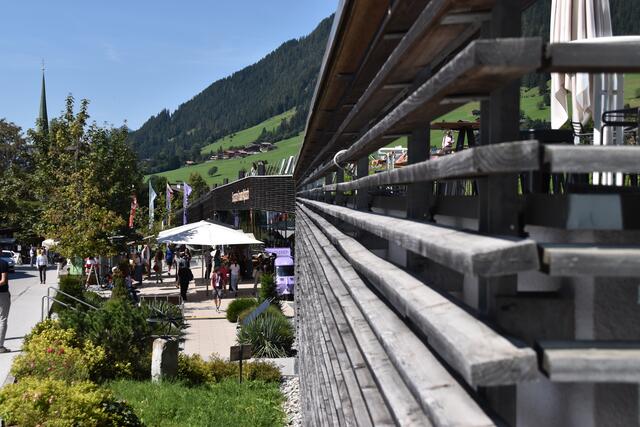 Das Congress Centrum Alpbach setzt nun auf einen neuen Markenauftritt und präsentiert auch eine innovative Webseite.  | Foto: Barbara Fluckinger