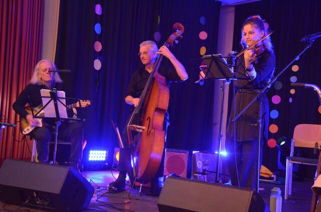 Das Trio "Strenge Kammer"
